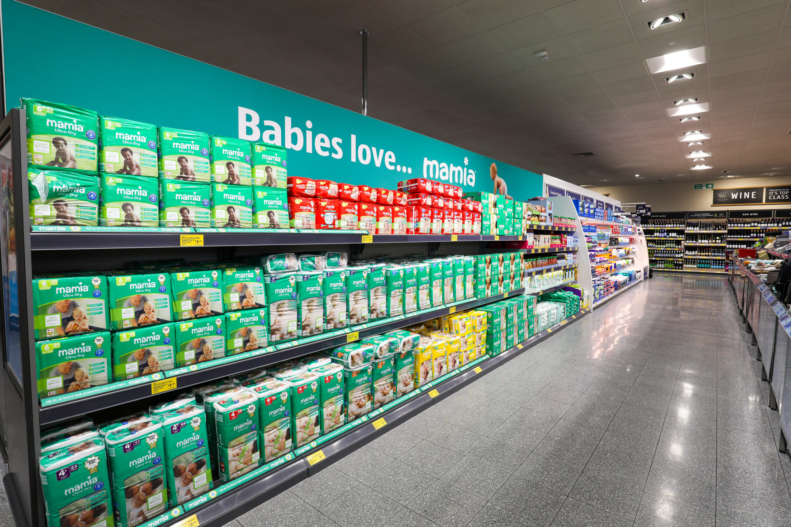 Aldi freezes infant formula price through 2025 to support UK parents