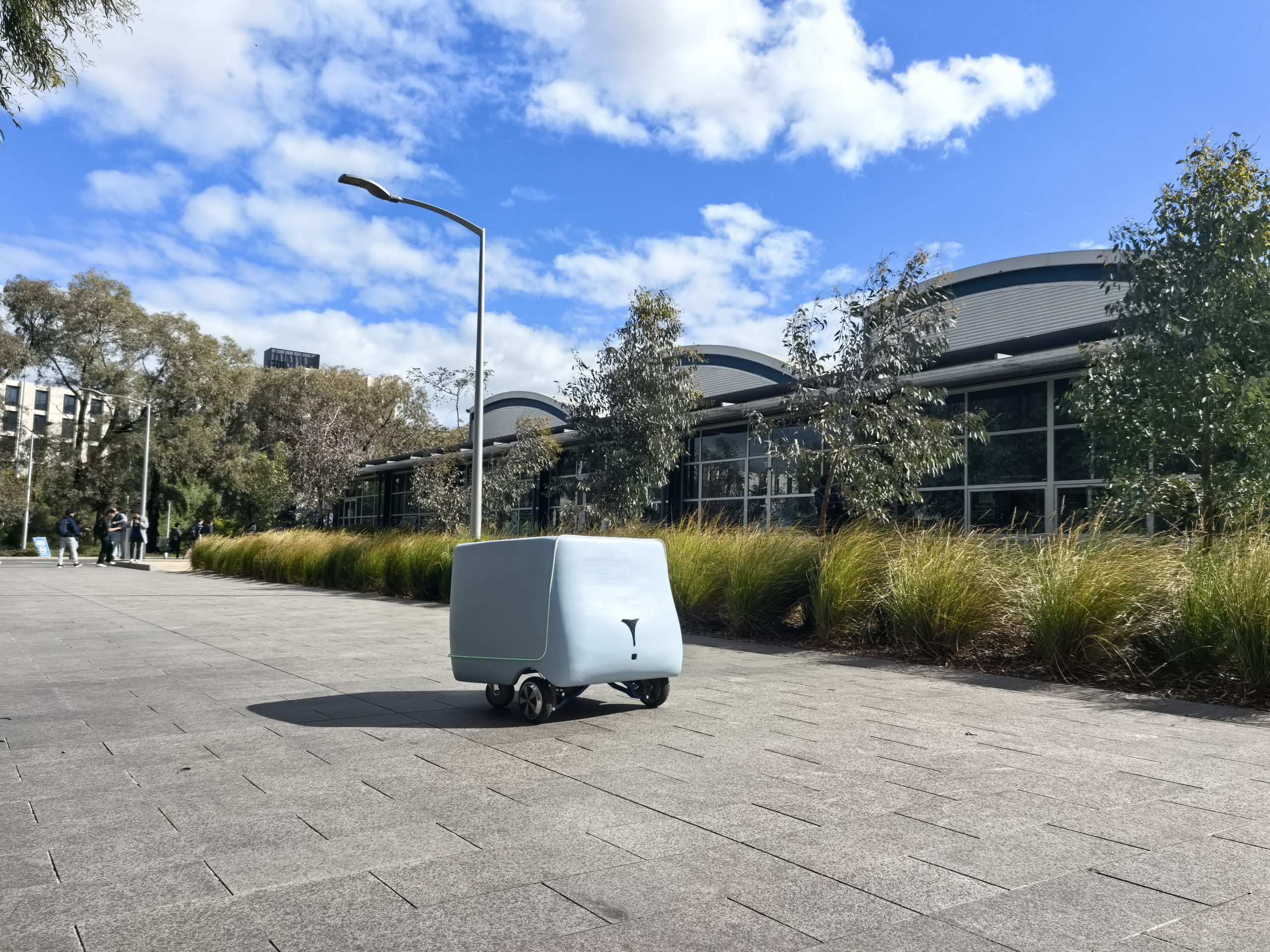 Food delivery just got smarter with temperature-controlled robots