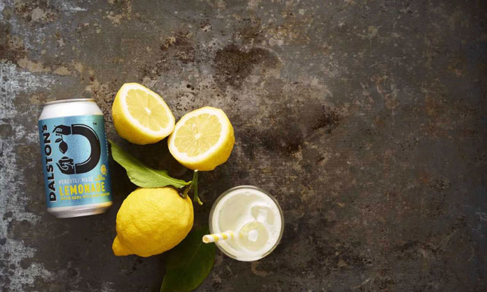 Dalston's-lemonade-with-lemons-(002)