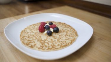 pancake with fruit