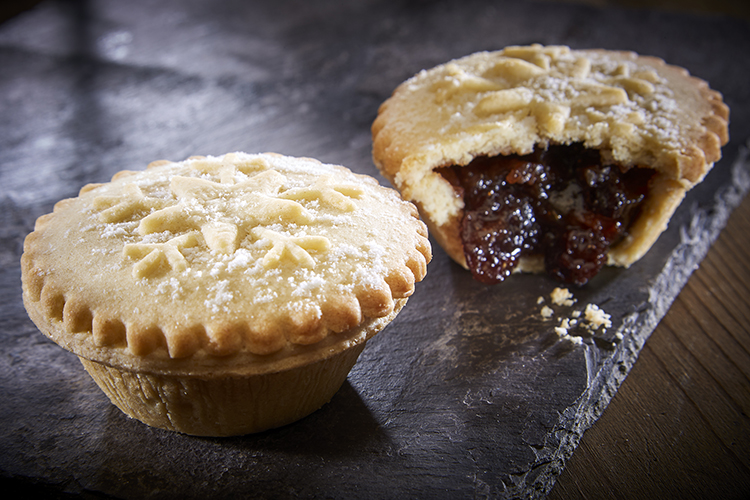 mince pies are a traditionevery Christmas 