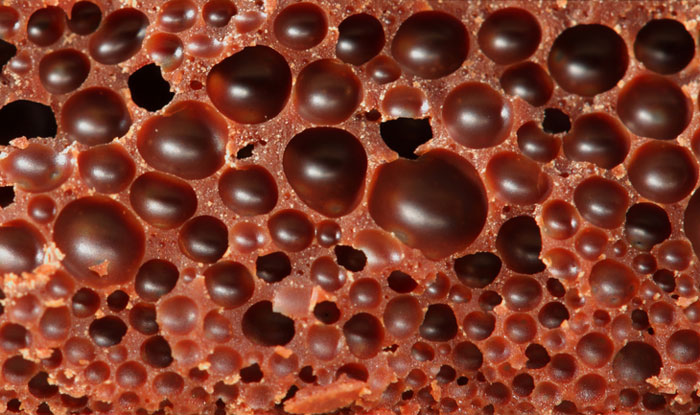 Aerated chocolate