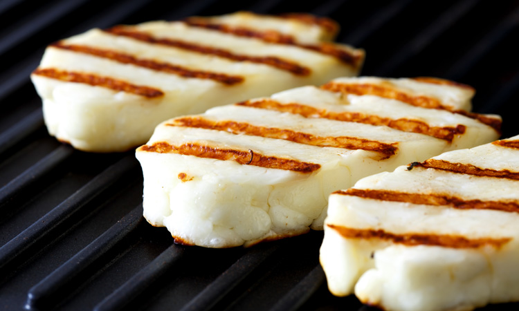 Cypriot cheese producers win back trademark protection for ‘Halloumi’