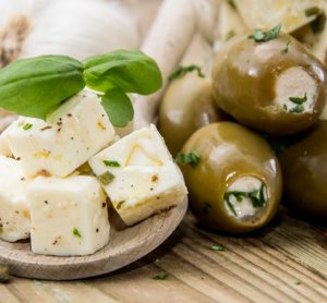 UNFI recalls Arla Apetina Marinated Feta & Olives in Oil, Pitted due to possible health risk