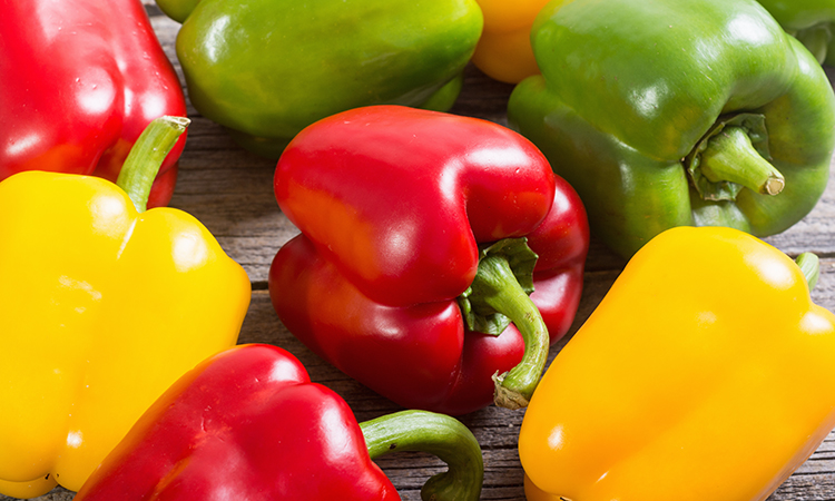 Why do bell peppers change colour?