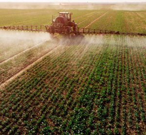 EWG calls for measures to prevent foodborne illnesses and pesticide exposure