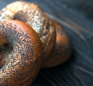 poppy seed bagel