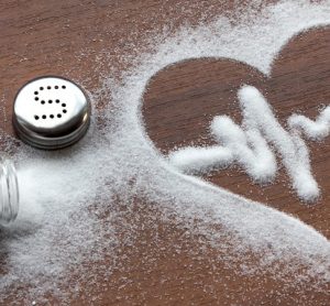 Reducing salt consumption does not contribute to weight loss, study finds