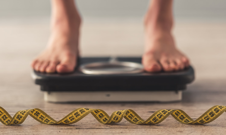 England is “nowhere near” obesity goal, according to CMO report