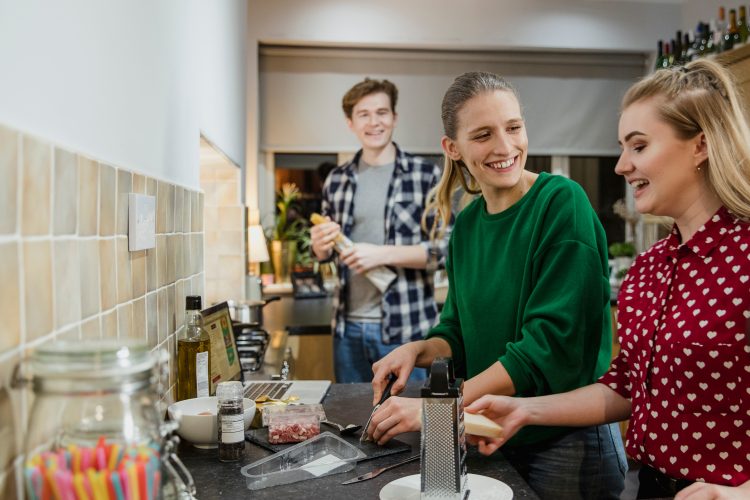 students cooking