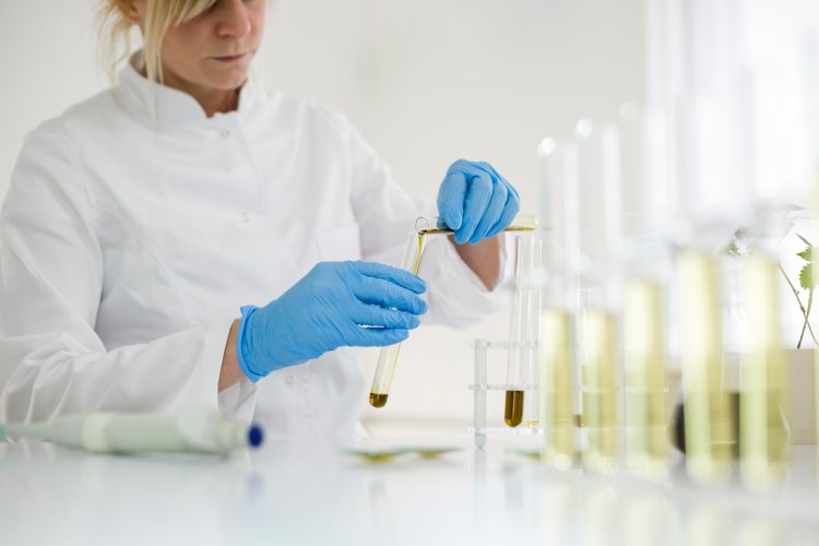 CBD testing in lab