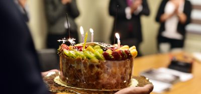 cake in office