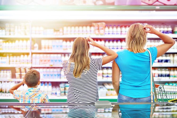 confused family shopping