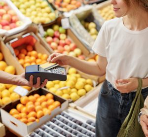 Buying fruit