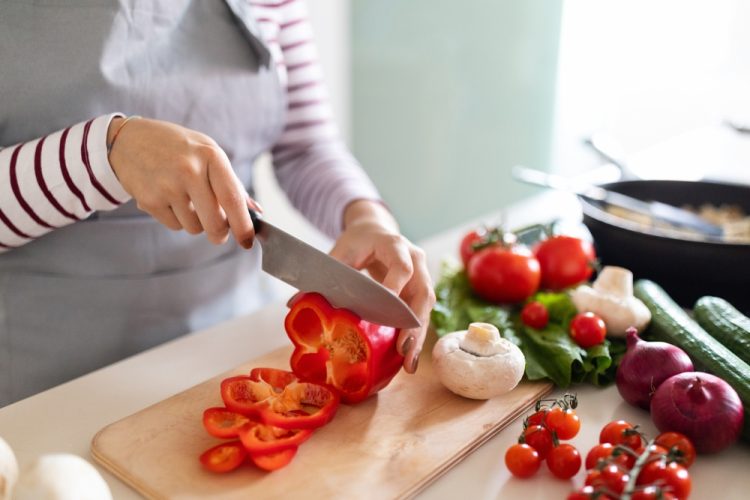 Government funds six projects to tackle UK food insecurity and improve healthy access