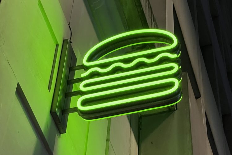 Shake Shack adds regenerative flour to UK burger buns