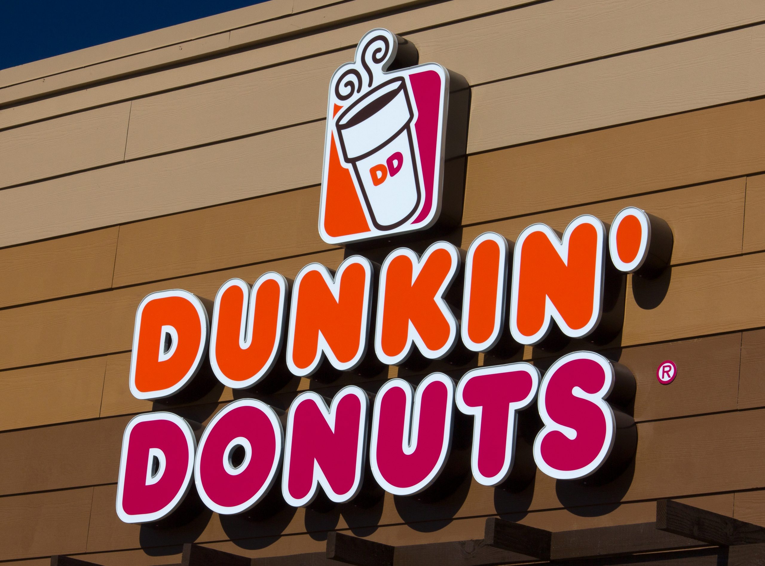 DUNKIN'